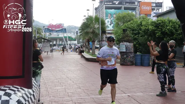 Participante corriendo HGC Fit Fest foto 7