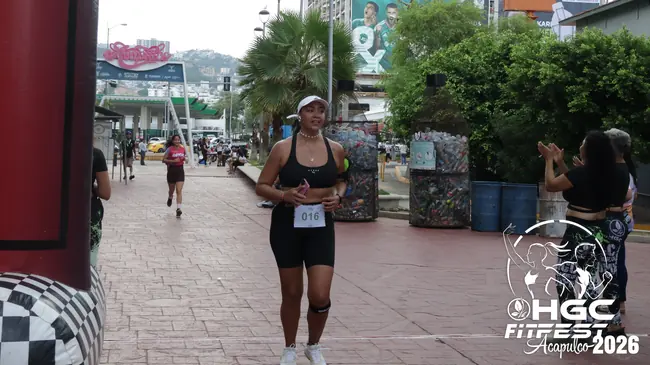 Participante corriendo HGC Fit Fest foto 8